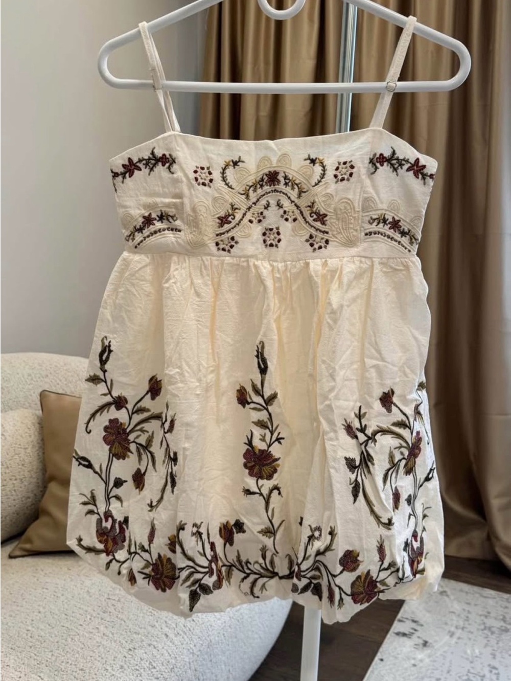 Zara Cream Linen-Blend Spaghetti Strap Top